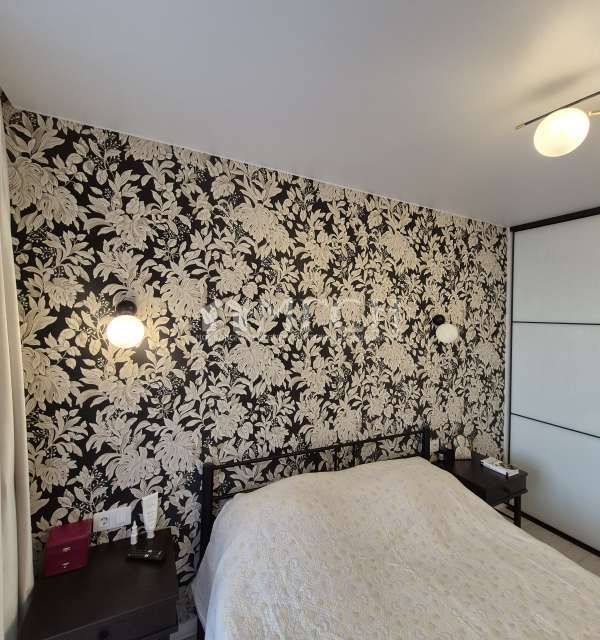 Продаётся 1-комнатная квартира, 40 м²