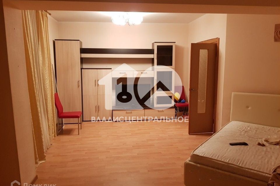 Сдаётся 1-комнатная квартира, 52 м²
