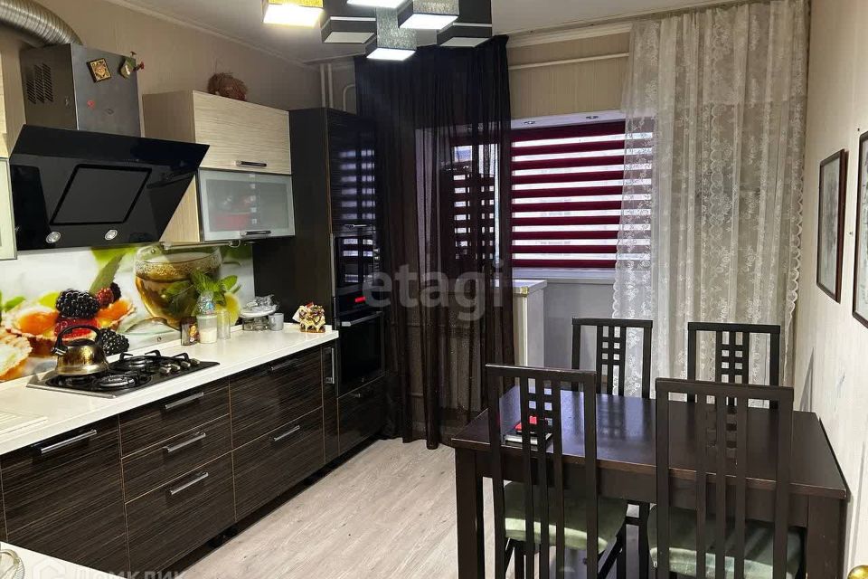 Продаётся 3-комнатная квартира, 84.3 м²
