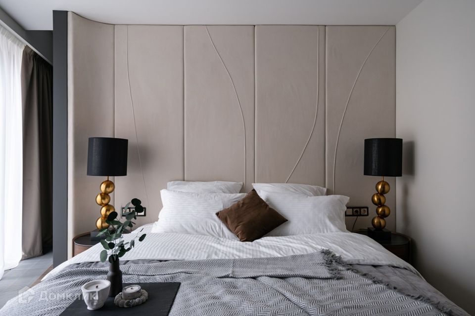 Продаётся 4-комнатная квартира, 141 м²