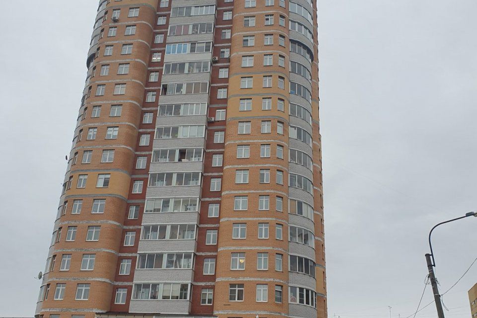 Продаётся 2-комнатная квартира, 68.2 м²