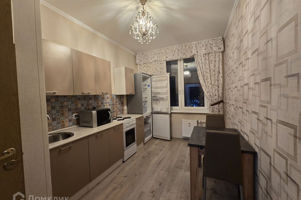 Сдаётся 1-комнатная квартира, 37.5 м²