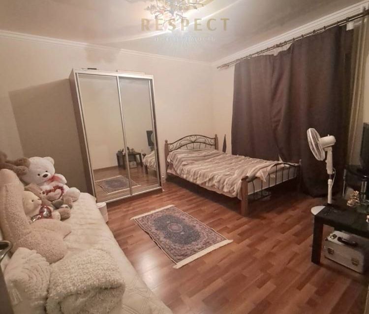 Продаётся 1-комнатная квартира, 38 м²