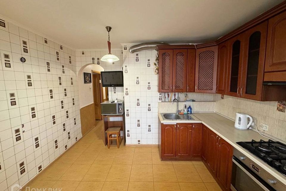 Продаётся 2-комнатная квартира, 56.7 м²