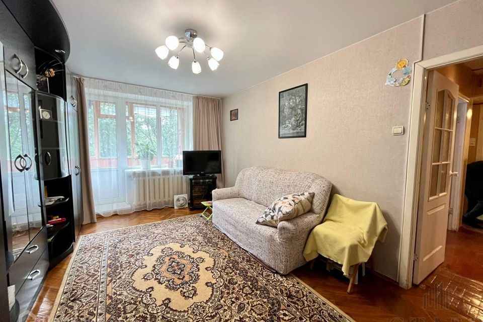 Продаётся 2-комнатная квартира, 42.2 м²