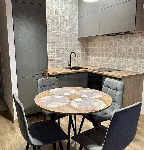 Сдаётся 2-комнатная квартира, 35 м²