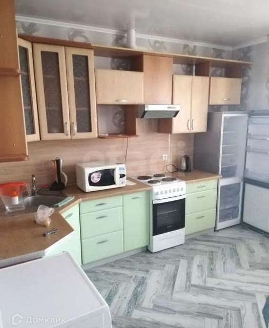 Сдаётся 1-комнатная квартира, 42 м²