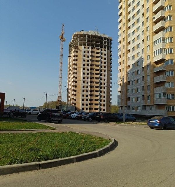 Продаётся 1-комнатная квартира, 42.7 м²