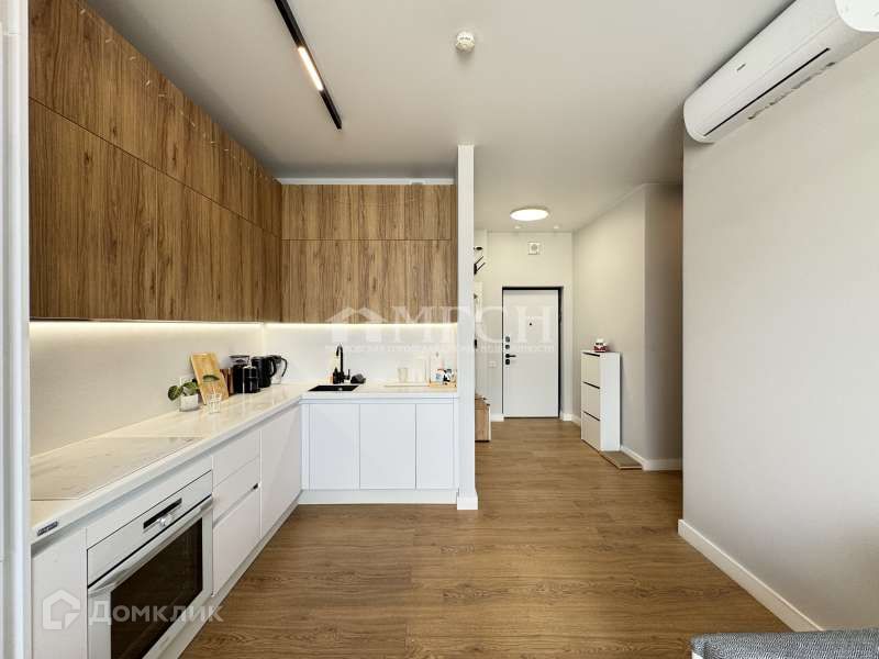 Продаётся 4-комнатная квартира, 66 м²