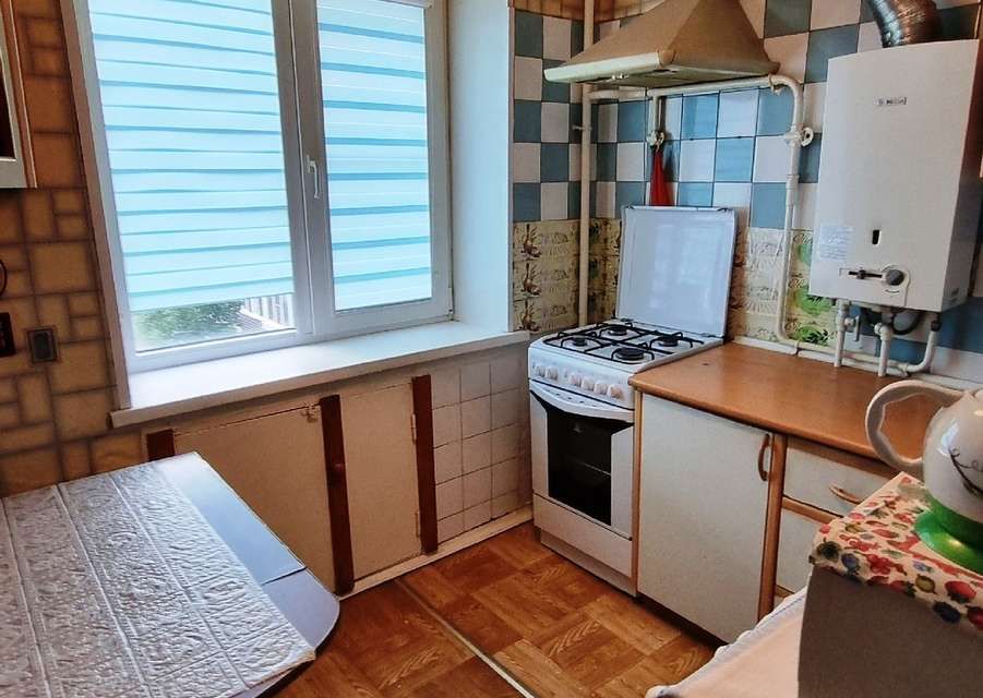 Продаётся 3-комнатная квартира, 57.9 м²