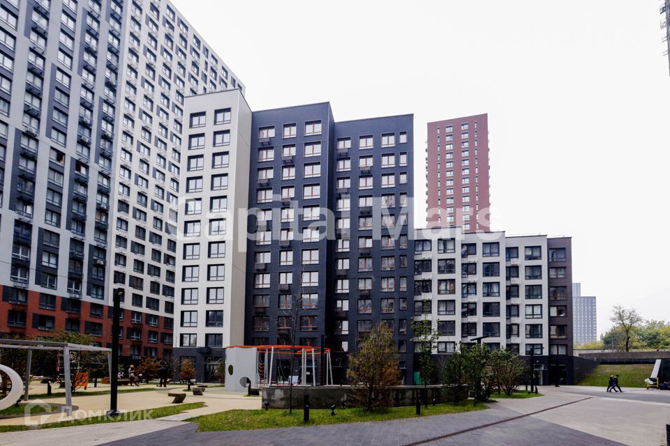 Продаётся 2-комнатная квартира, 61.6 м²