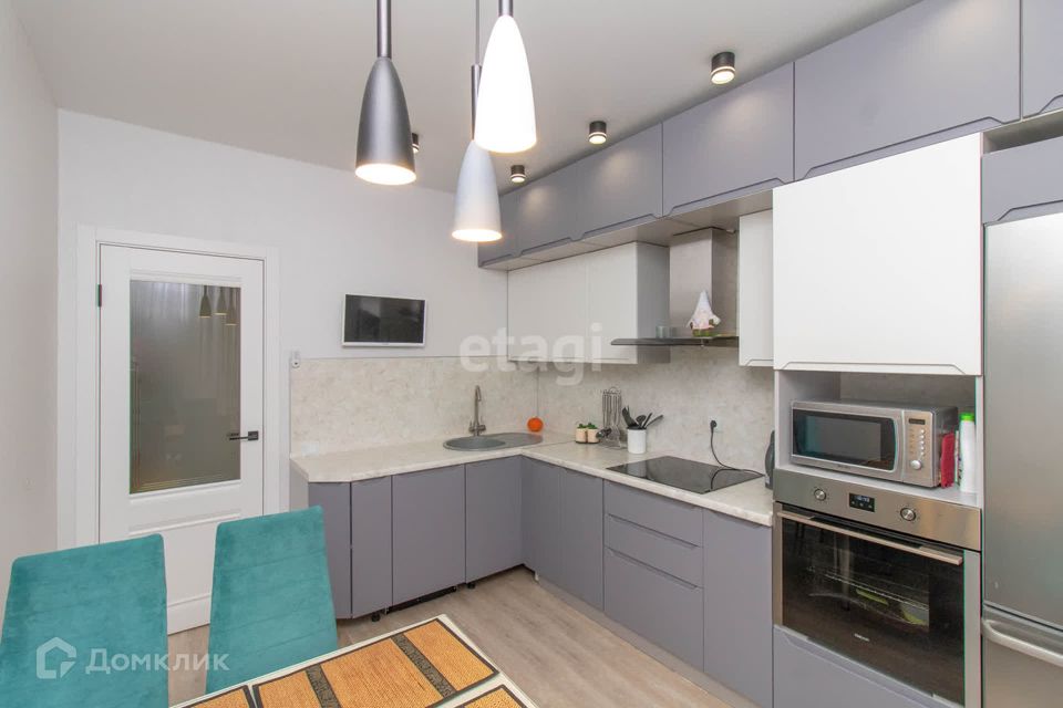 Продаётся 2-комнатная квартира, 52.6 м²