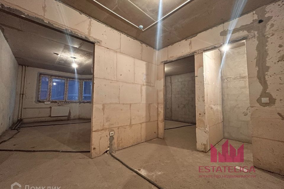 Продаётся 2-комнатная квартира, 63.5 м²