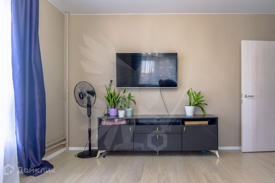 Продаётся 3-комнатная квартира, 72 м²