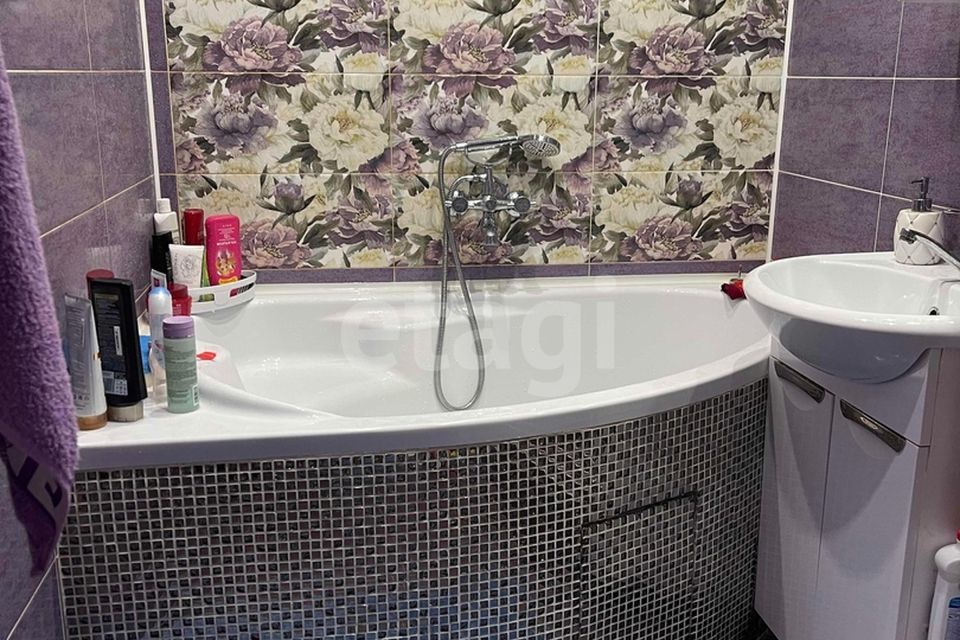 Продаётся 2-комнатная квартира, 59.2 м²