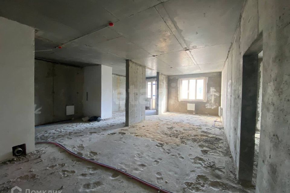 Продаётся 2-комнатная квартира, 94.7 м²