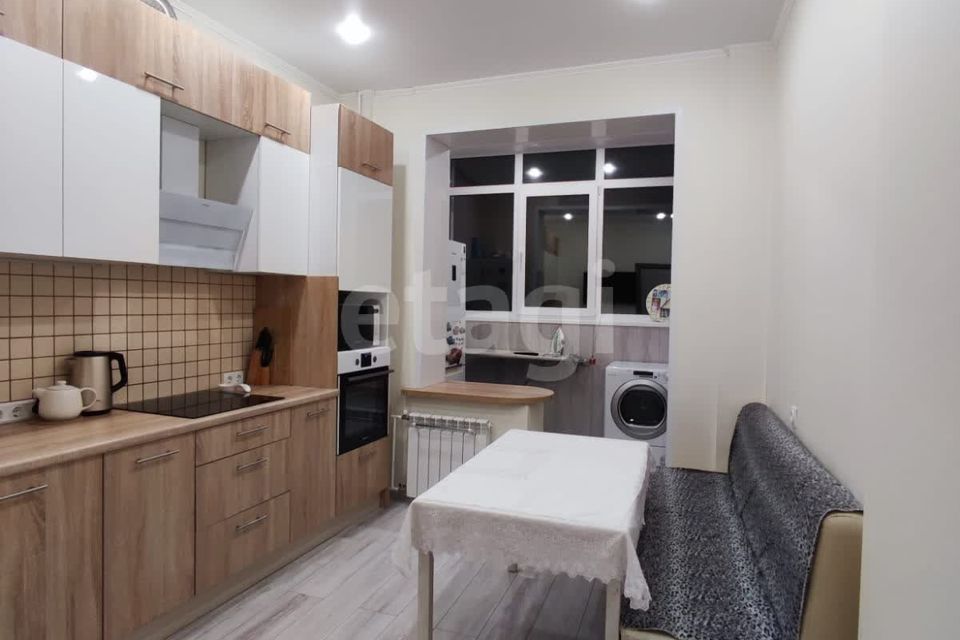 Продаётся 3-комнатная квартира, 85.9 м²