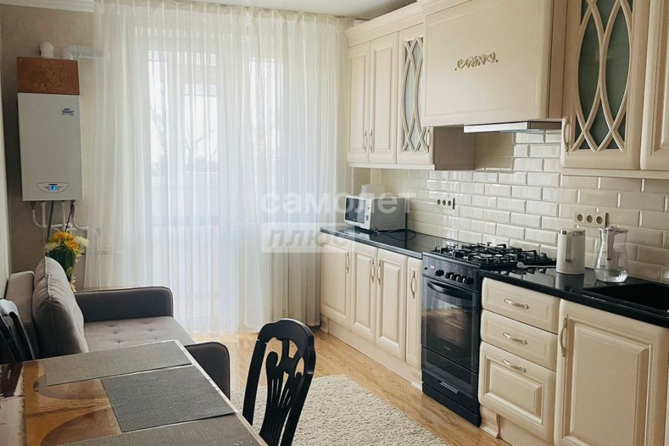 Продаётся 1-комнатная квартира, 45 м²