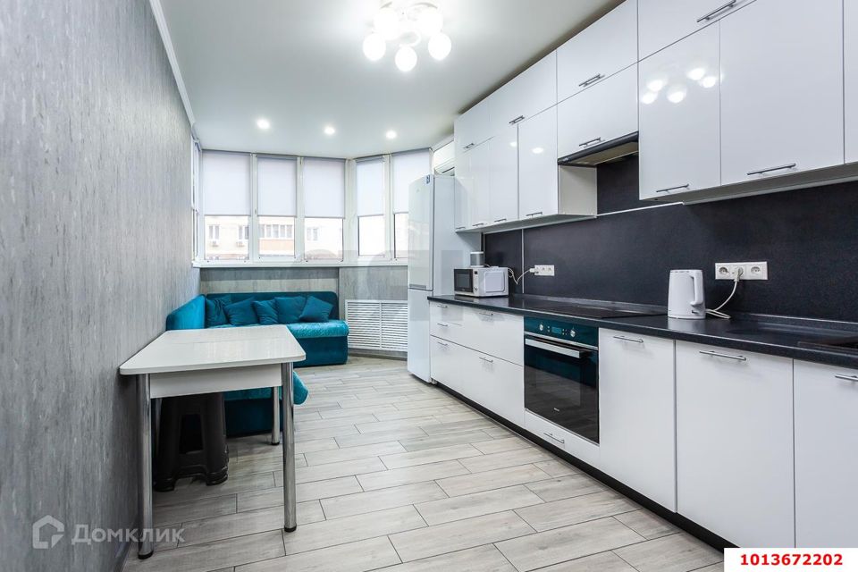 Продаётся 2-комнатная квартира, 71 м²
