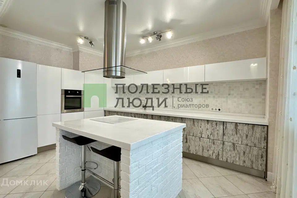 Продаётся 3-комнатная квартира, 99.8 м²