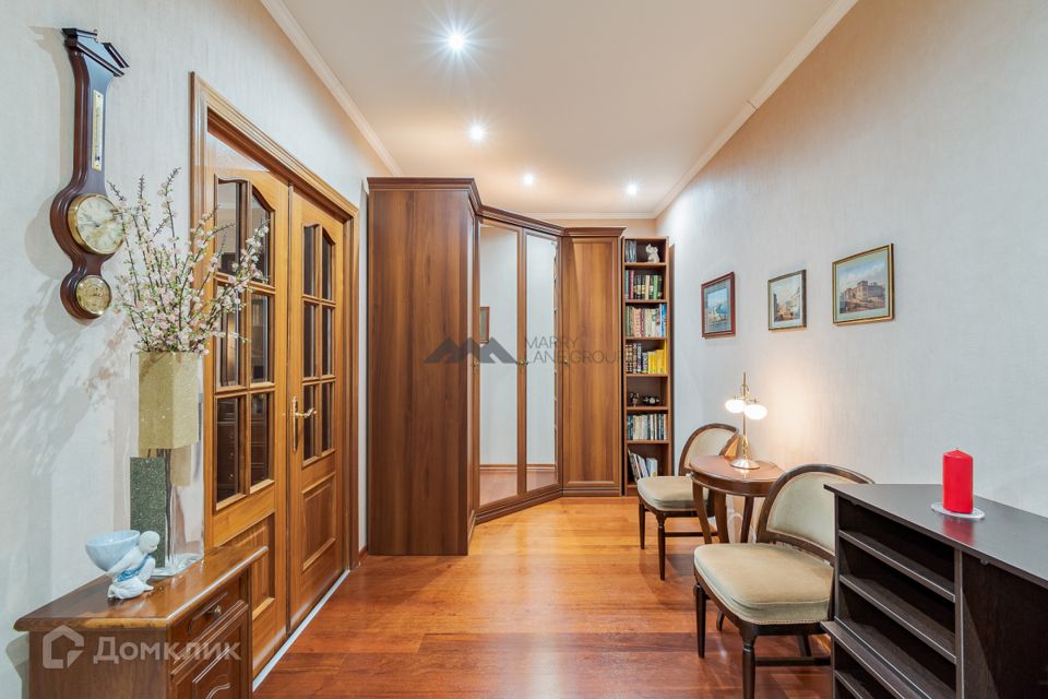 Сдаётся 2-комнатная квартира, 80.6 м²