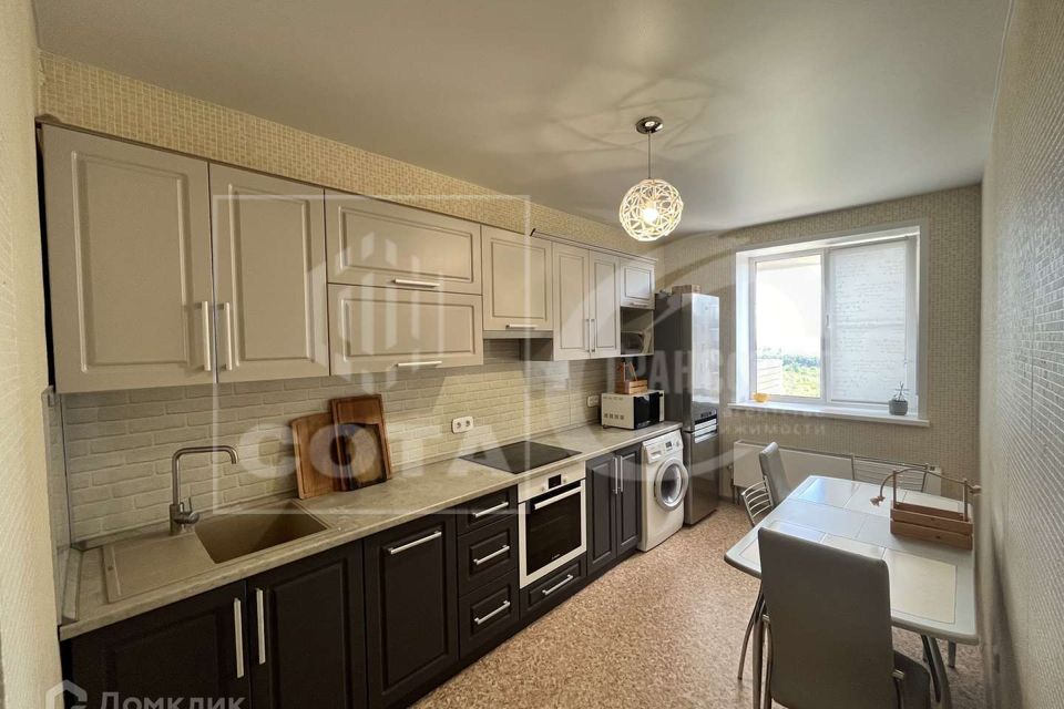 Продаётся 3-комнатная квартира, 71 м²