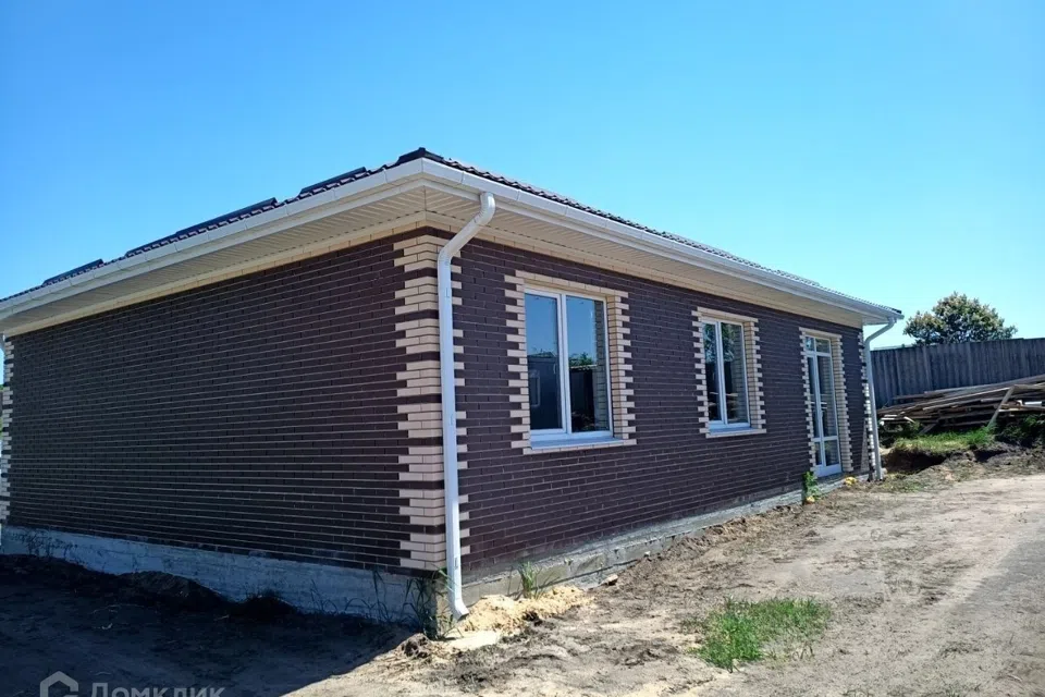 Продаётся 1-этажный дом, 98 м²