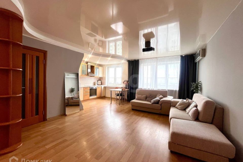 Продаётся 3-комнатная квартира, 65.8 м²