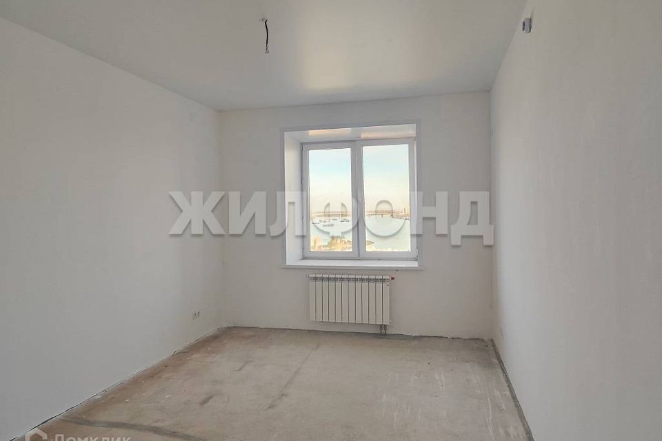 Продаётся 1-комнатная квартира, 42.2 м²