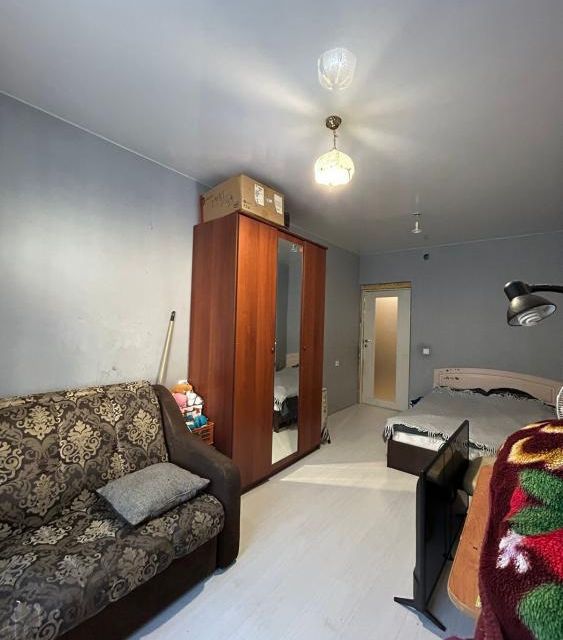 Продаётся 2-комнатная квартира, 42.8 м²