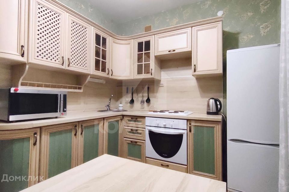 Сдаётся 1-комнатная квартира, 42 м²