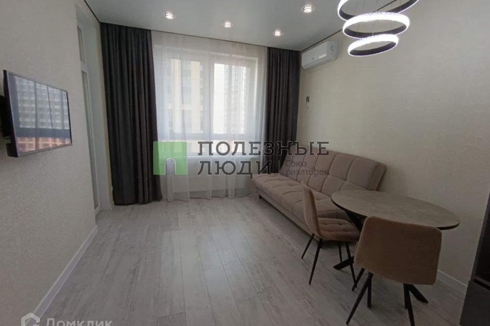 Продаётся 2-комнатная квартира, 42.3 м²