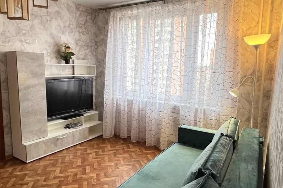 Сдаётся 3-комнатная квартира, 52 м²