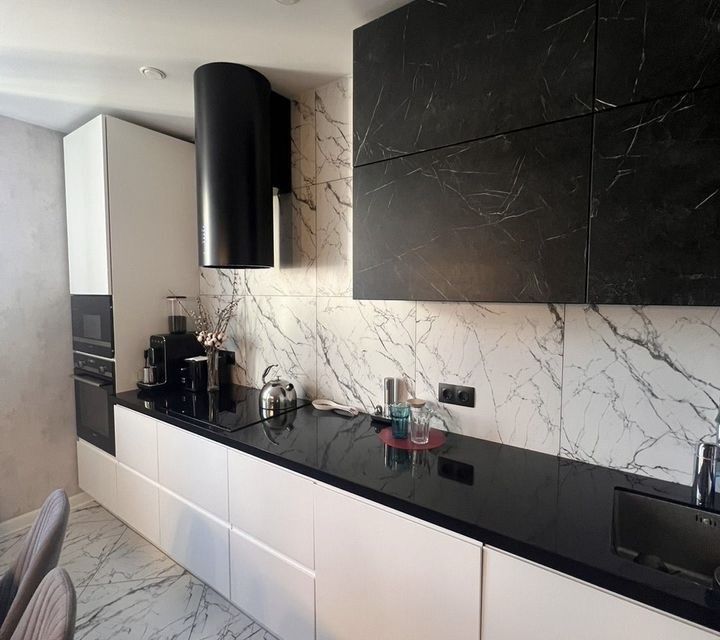 Продаётся 2-комнатная квартира, 60.5 м²