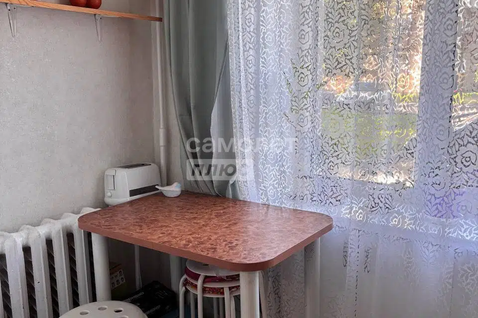 Продаётся 3-комнатная квартира, 58.5 м²