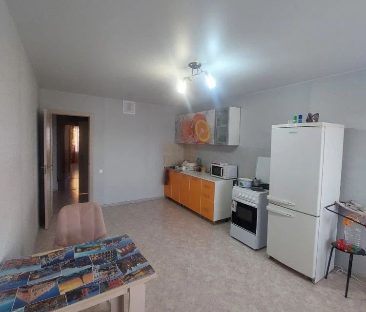 Продаётся 3-комнатная квартира, 93.3 м²