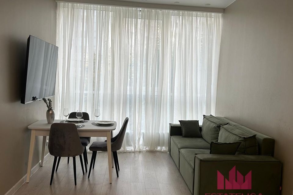 Продаётся 2-комнатная квартира, 83.5 м²