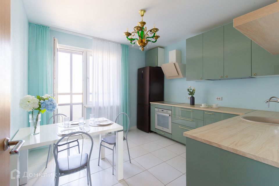 Продаётся 2-комнатная квартира, 63 м²