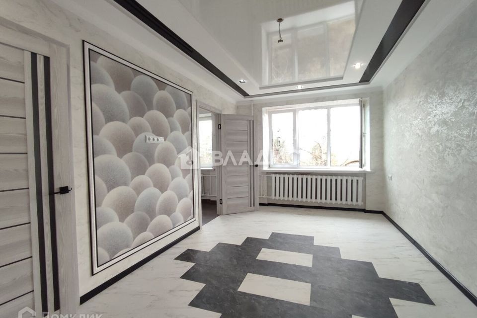 Продаётся 3-комнатная квартира, 60.9 м²