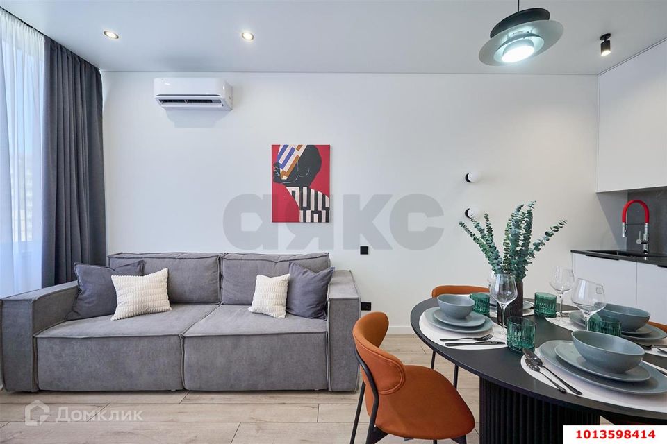 Продаётся 2-комнатная квартира, 74 м²