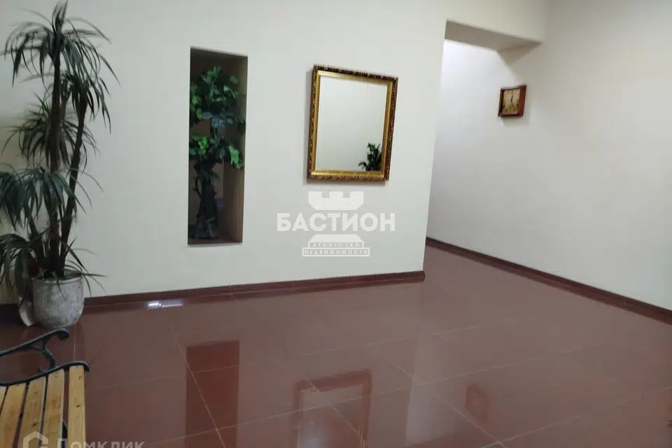 Продаётся 3-комнатная квартира, 106 м²