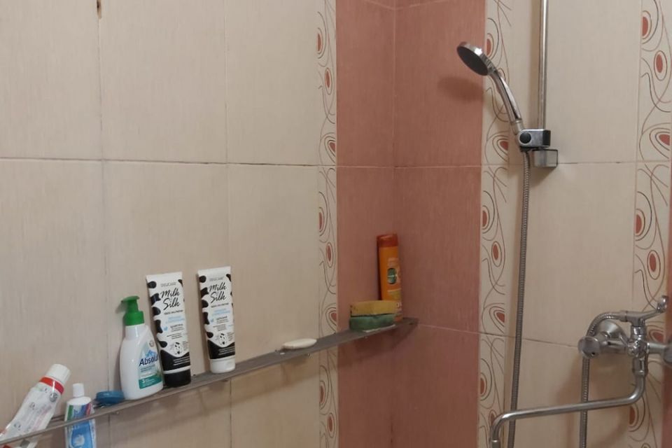 Продаётся 1-комнатная квартира, 32 м²