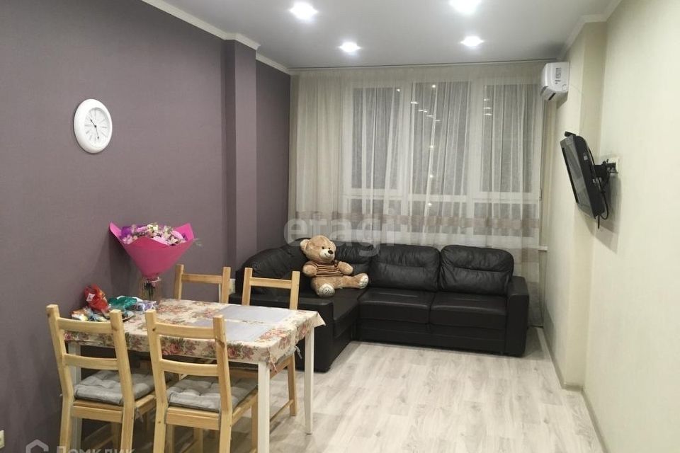 Продаётся 1-комнатная квартира, 50 м²
