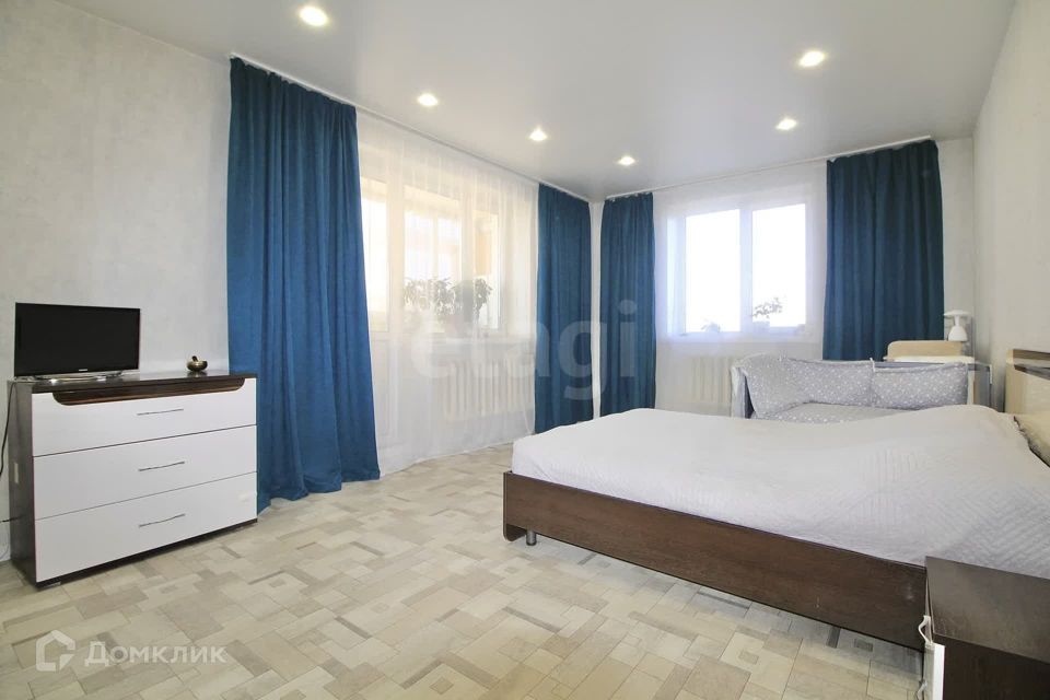 Продаётся 2-комнатная квартира, 70.5 м²