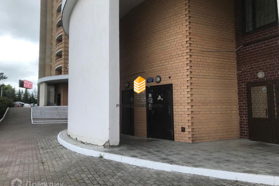 Продаётся 1-комнатная квартира, 36.8 м²
