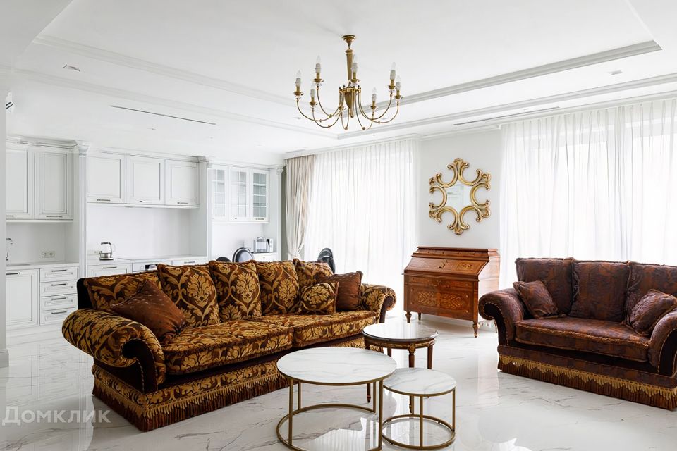Сдаётся 3-комнатная квартира, 123 м²