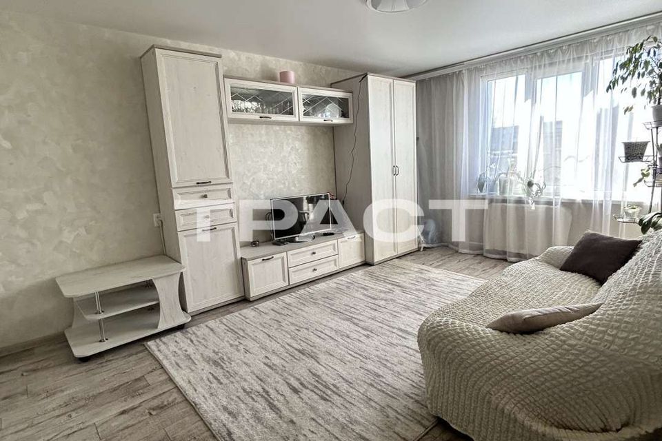 Продаётся 4-комнатная квартира, 68.8 м²