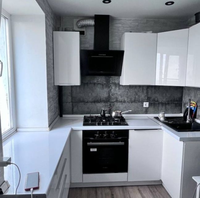 Продаётся 3-комнатная квартира, 61 м²