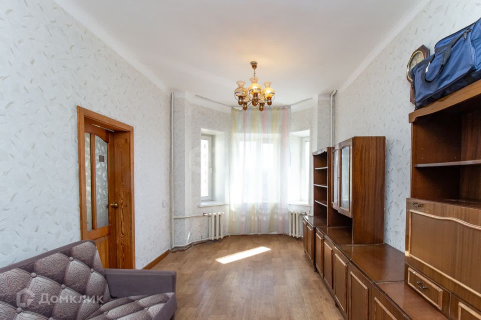 Продаётся 3-комнатная квартира, 67.3 м²