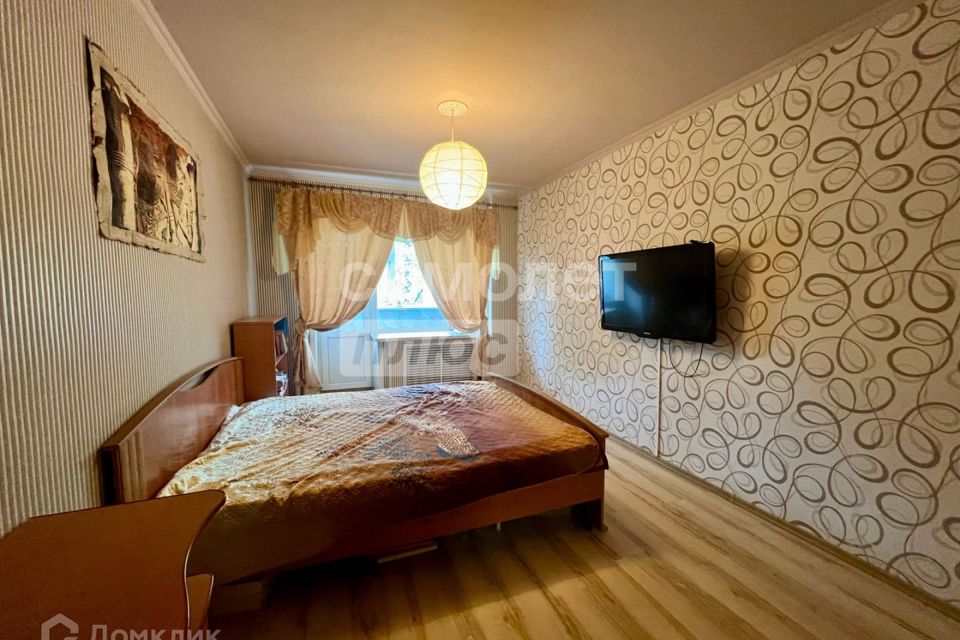 Продаётся 4-комнатная квартира, 80.2 м²